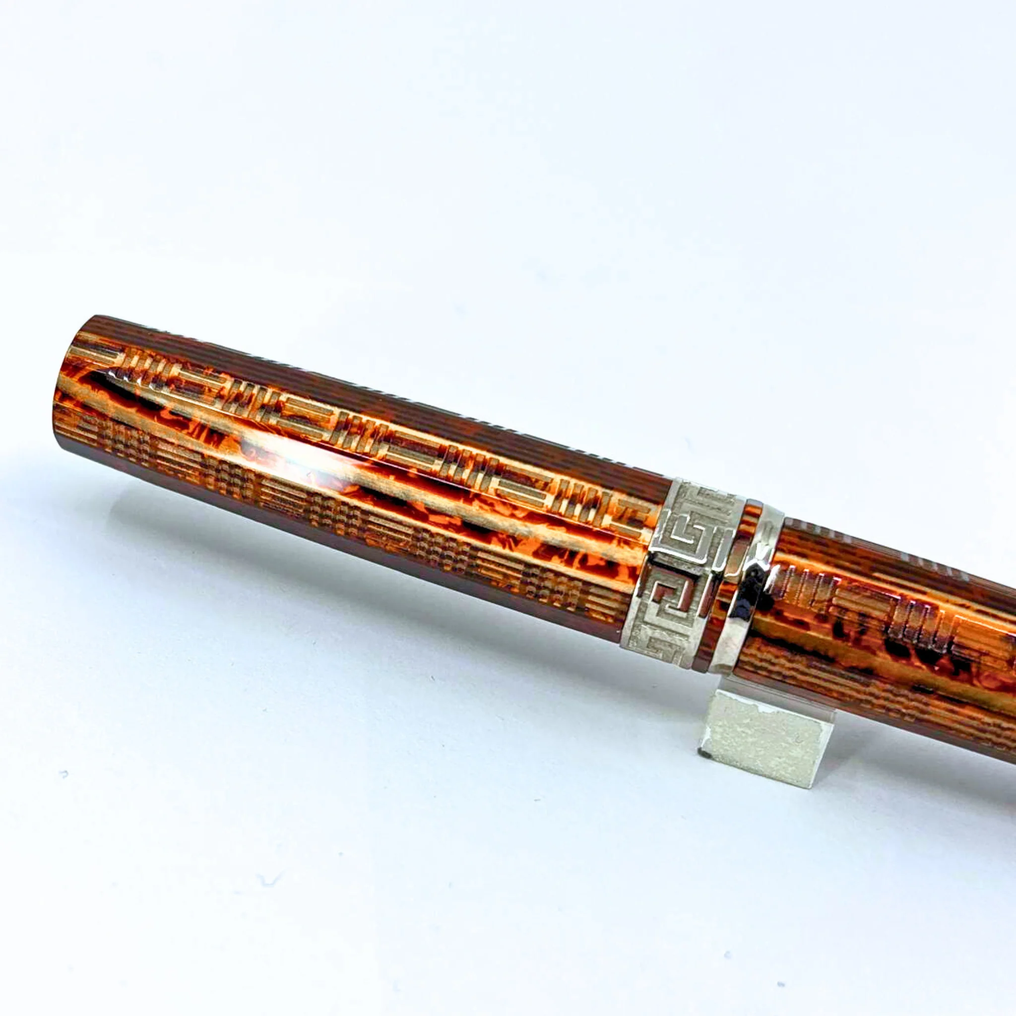 ASC Gladiator Medio Bespoke 2025 Arco Bronze Guilloche Rhodium Trim - Fountain Pen - Image 10