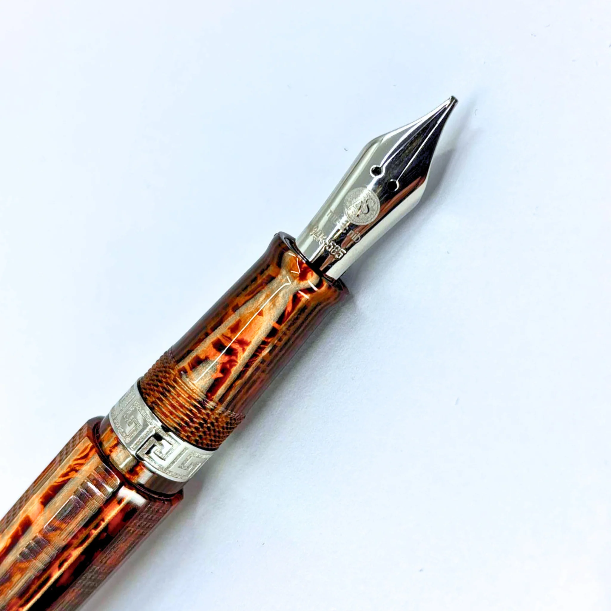 ASC Gladiator Medio Bespoke 2025 Arco Bronze Guilloche Rhodium Trim - Fountain Pen - Image 9