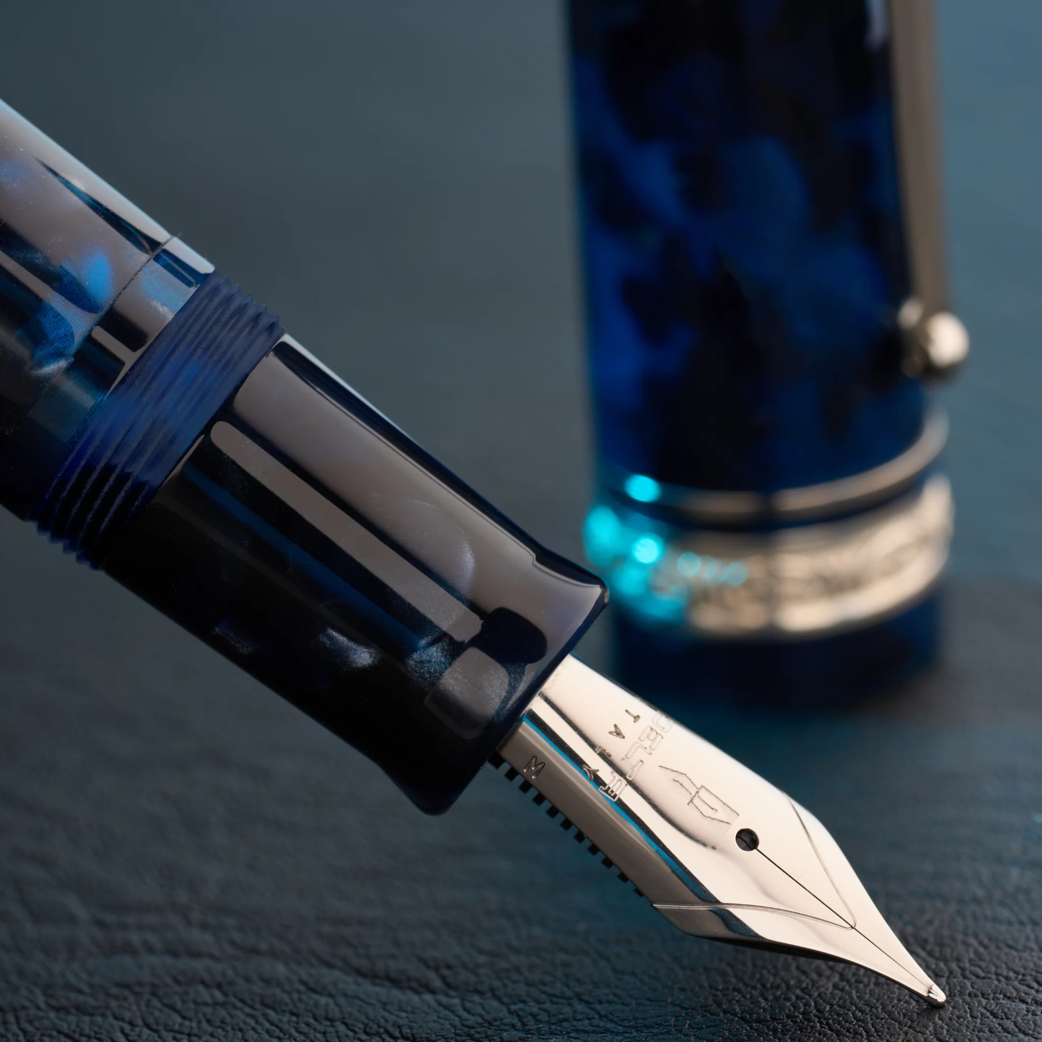 Delta Reservoir 2.0 Blue Grey Mother of Pearl - Fountain Pen - Image 6